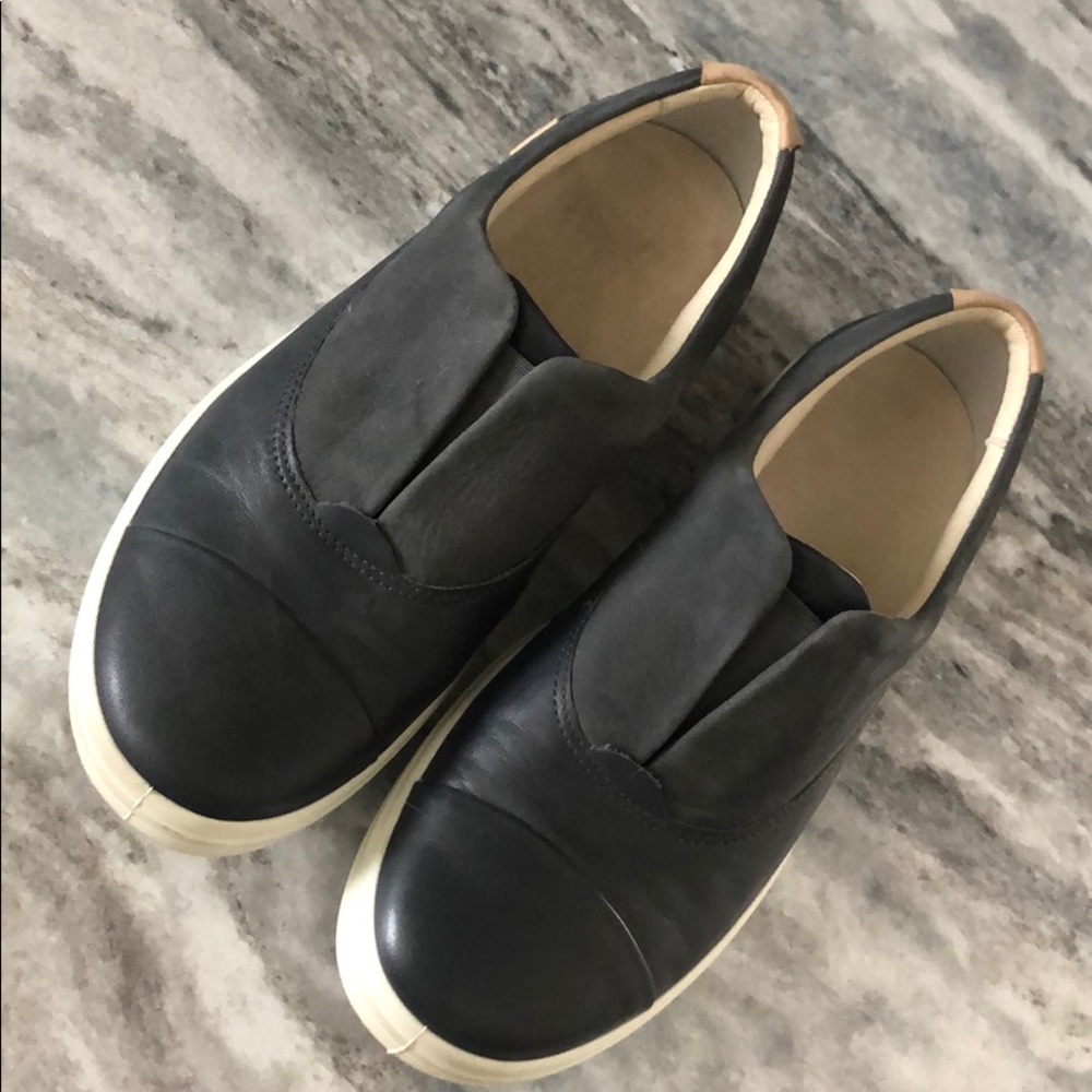 Ecco slip ons